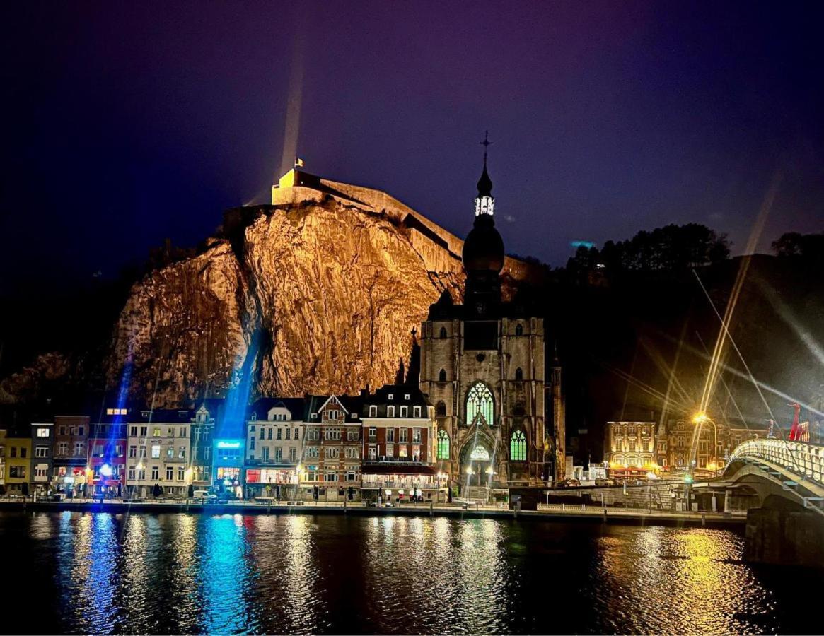 Au Pied De L'Abbaye De Leffe Hotel Dinant Bagian luar foto